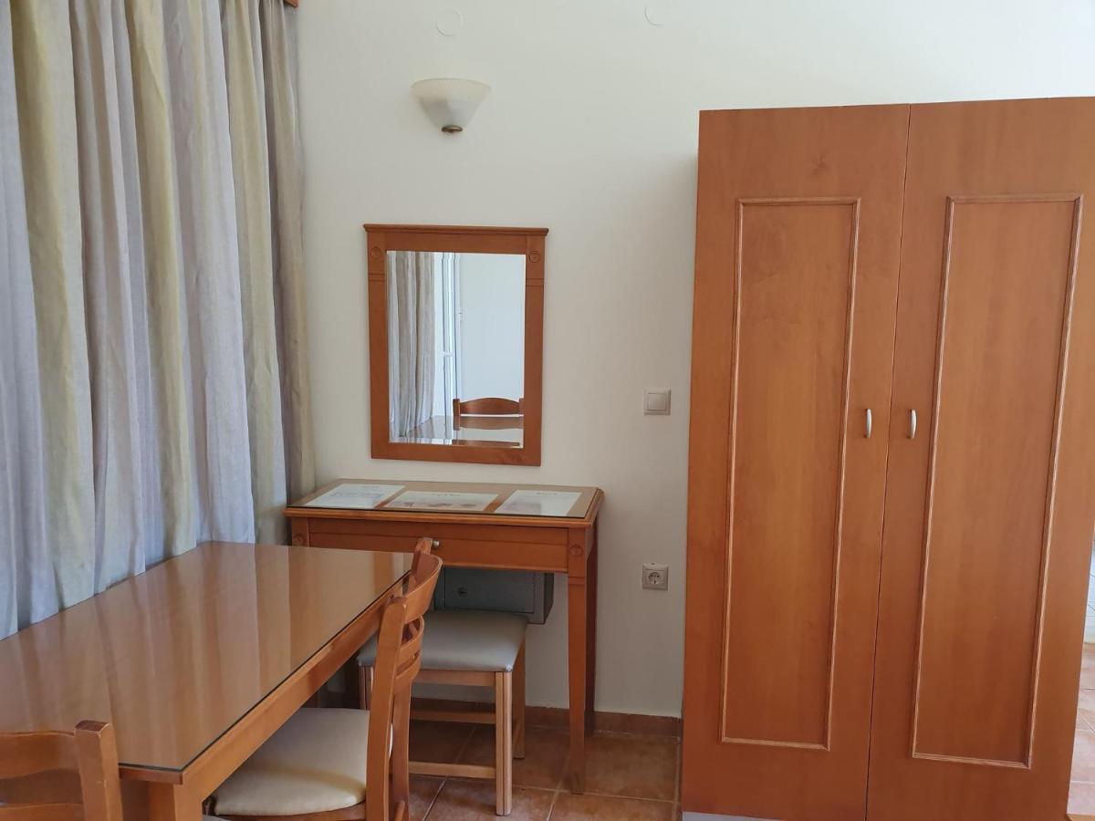Sofia Studios & Apts Айия-Марина-Неа-Кидония Экстерьер фото