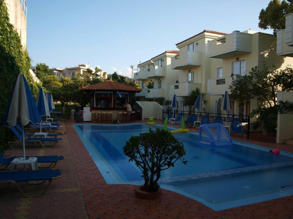 Sofia Studios & Apts Айия-Марина-Неа-Кидония Экстерьер фото