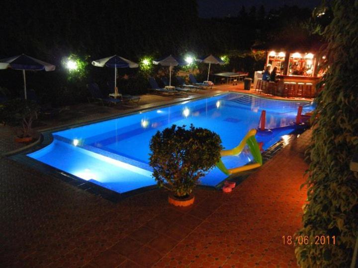 Sofia Studios & Apts Айия-Марина-Неа-Кидония Экстерьер фото