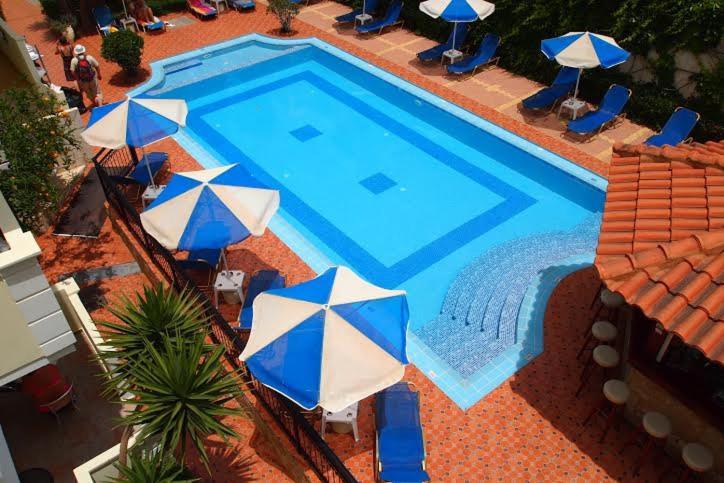 Sofia Studios & Apts Айия-Марина-Неа-Кидония Экстерьер фото